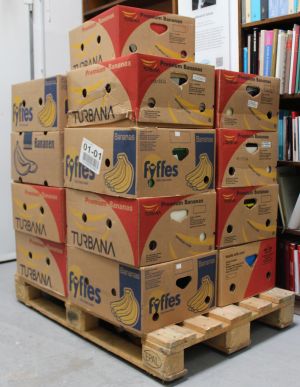 Zirkusliteratur - eine von zwei Paletten (Foto: BBWA)