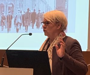 Dr. Simone Ladwig-Winters über dei Familie Wertheim (Foto: BBWA)