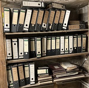 Auffindesituation eines Teilbestandes im Aktenkeller ("Archiv") (Foto: BBWA/BB)
